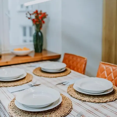 Appartement Apartel Lux Plac Unii 72m2 *